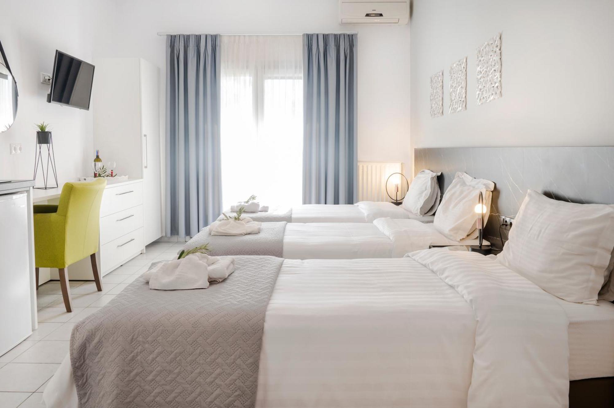 Hotel Papanikolaou 伊里斯斯 外观 照片